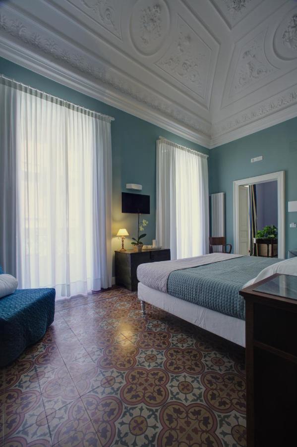Palazzo Pastura B&B And Apartments Catania Exterior photo