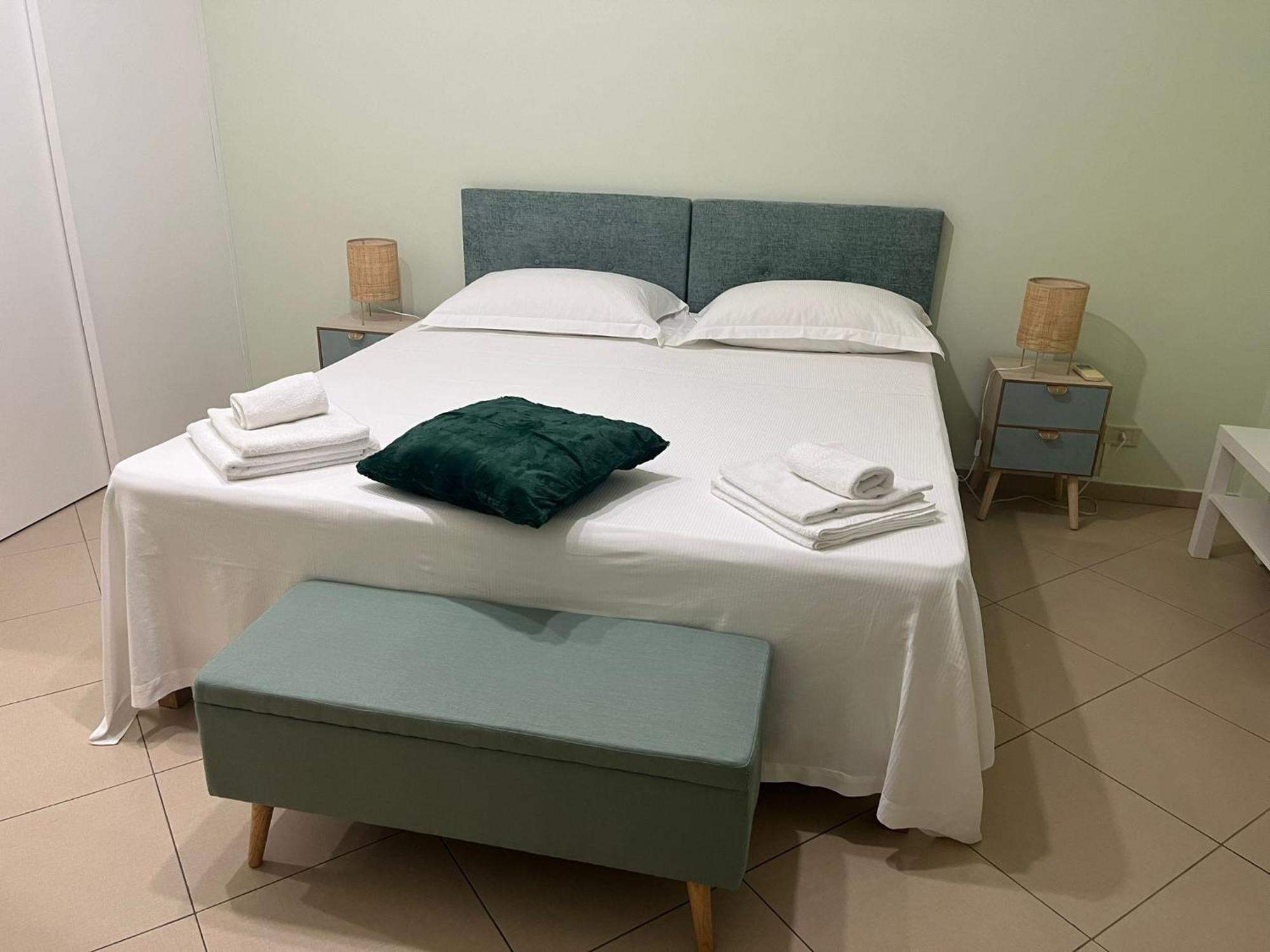 Palazzo Pastura B&B And Apartments Catania Exterior photo